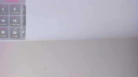 Snapshot of double_temptatiion_ chatting on 04/28/26, 12:32 Vall Lufan online show from 04/28/26, 12:32