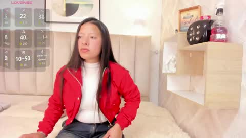 Snapshot of double_temptatiion_ chatting on 05/18/26, 07:09 Vall Lufan online show from 05/18/26, 07:09