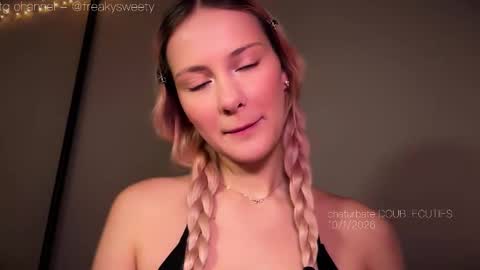 Snapshot of doublecuties chatting on 01/10/26, 01:24 Lana Eva dont forget to give us a thumb up online show from 01/10/26, 01:24