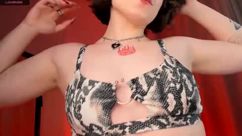 Eva ana Liza online show from 02/11/25, 01:52