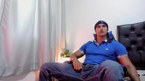Snapshot of doublefun24 chatting on 06/17/26, 11:12 Isabella and Alessandro online show from 06/17/26, 11:12