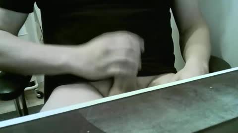 Snapshot of doudoudou1 chatting on 10/27/25, 07:51 doudoudou online show from 10/27/25, 07:51