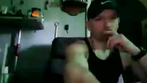 Snapshot of dougiebisme chatting on 07/11/26, 05:37 dougiebisme online show from 07/11/26, 05:37