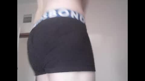 douglas8121 online show from 10/11/25, 07:40