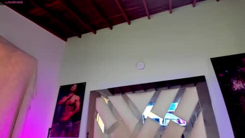 Snapshot of douglassafado chatting on 03/09/25, 06:32 Douglas Safado online show from 03/09/25, 06:32