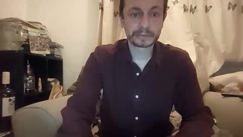 Snapshot of doveyfinn88 chatting on 02/10/26, 12:15 doveyfinn88 online show from 02/10/26, 12:15