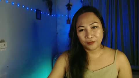 doyouwantme143 online show from 10/24/25, 02:57