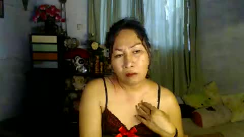 Snapshot of doyouwantme143 chatting on 06/09/26, 07:42 doyouwantme143 online show from 06/09/26, 07:42