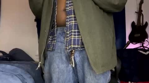 MrPirated online show from 01/24/25, 03:11