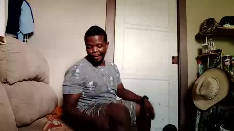 MrPirated online show from 09/21/25, 05:03