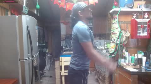 Dr  Simon online show from 01/04/25, 02:56