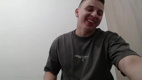 draco_boy2000 online show from 04/03/26, 11:03