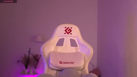 Lisbeth Salander online show from 09/30/25, 06:07