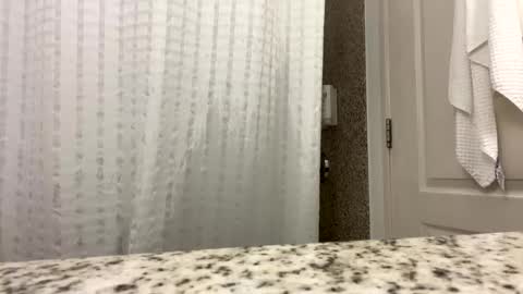 dragonbaron1020 online show from 02/15/25, 12:43