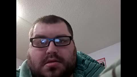 Snapshot of dragonmast53 chatting on 05/14/26, 09:43 dragonmast53 online show from 05/14/26, 09:43