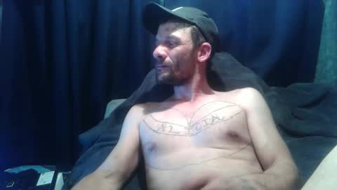 Snapshot of dragonoid96 chatting on 03/01/26, 06:15 lovemachine online show from 03/01/26, 06:15