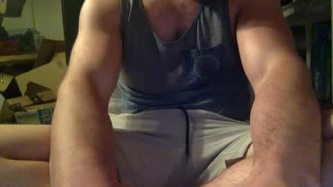 Snapshot of dragonscim980 chatting on 09/17/25, 03:41 dragonscim980 online show from 09/17/25, 03:41