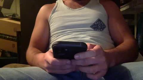 Snapshot of dragonscim980 chatting on 10/29/25, 01:52 dragonscim980 online show from 10/29/25, 01:52