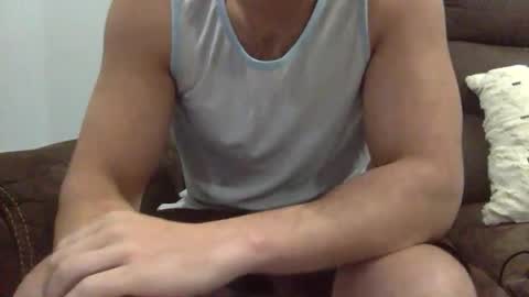 Snapshot of dragonscim980 chatting on 12/14/25, 05:24 dragonscim980 online show from 12/14/25, 05:24