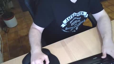 drake_0088 online show from 02/13/26, 03:52