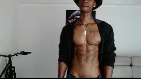 Drake 23 online show from 03/27/26, 09:42