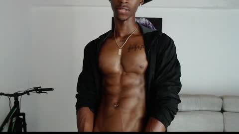Snapshot of drake_brown_23 chatting on 04/24/26, 08:11 Drake 23 online show from 04/24/26, 08:11