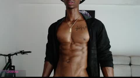 Snapshot of drake_brown_23 chatting on 05/06/26, 09:03 Drake 23 online show from 05/06/26, 09:03
