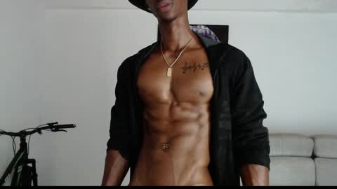 Snapshot of drake_brown_23 chatting on 05/21/26, 11:12 Drake 23 online show from 05/21/26, 11:12