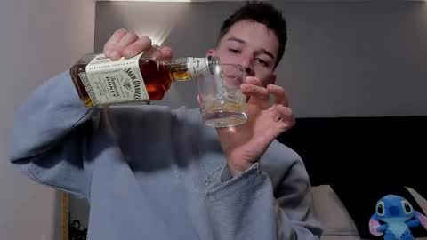 Snapshot of drake_carter1 chatting on 04/30/26, 02:18 drake_carter1 online show from 04/30/26, 02:18