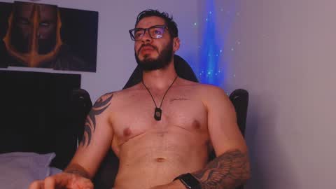 drake_cole11 online show from 12/08/24, 05:44