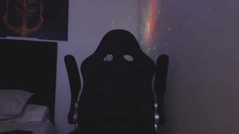 drake_cole11 online show from 12/23/24, 02:50