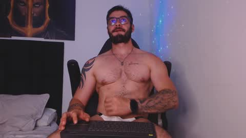 drake_cole11 online show from 12/23/24, 10:12