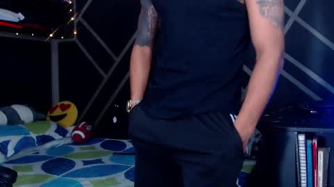 Drake online show from 10/15/25, 04:23