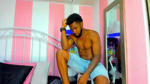 ---Drake--- online show from 12/22/24, 04:38