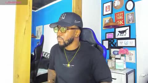 ---Drake--- online show from 10/25/25, 05:59