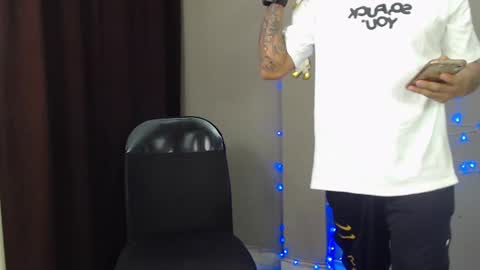 Snapshot of drake_the_kingmaster chatting on 01/07/25, 08:42 ig kingmaster777 online show from 01/07/25, 08:42