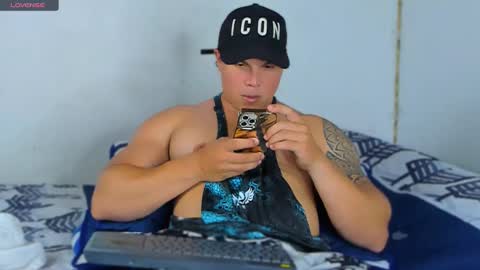 drake_xion1 online show from 02/18/25, 10:36