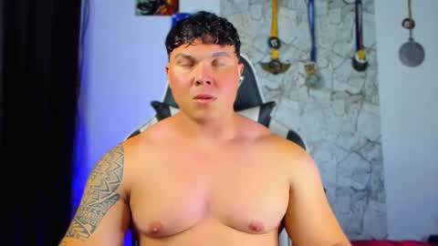 drake_xion1 online show from 10/03/25, 11:13