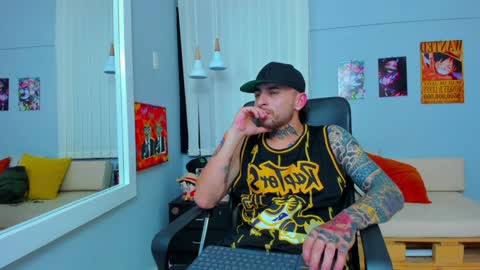 Snapshot of drako_lamar chatting on 01/09/25, 06:26 Drako online show from 01/09/25, 06:26