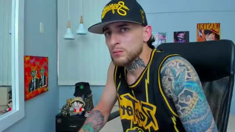 Snapshot of drako_lamar chatting on 02/11/25, 06:33 Drako online show from 02/11/25, 06:33