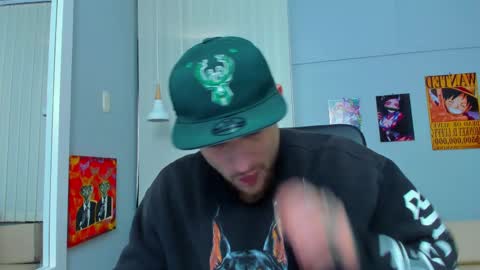 Snapshot of drako_lamar chatting on 02/24/25, 12:26 Drako online show from 02/24/25, 12:26