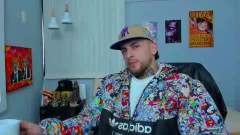 Snapshot of drako_lamar chatting on 03/01/25, 01:07 Drako online show from 03/01/25, 01:07
