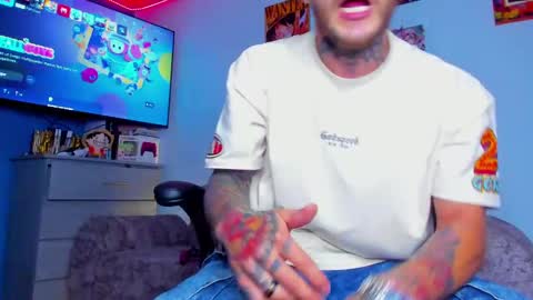 Snapshot of drako_lamar chatting on 10/01/25, 02:06 Drako online show from 10/01/25, 02:06
