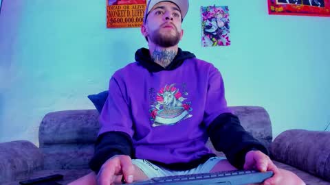 Snapshot of drako_lamar chatting on 11/04/25, 12:37 Drako online show from 11/04/25, 12:37