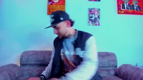 Snapshot of drako_lamar chatting on 12/03/25, 02:15 Drako online show from 12/03/25, 02:15
