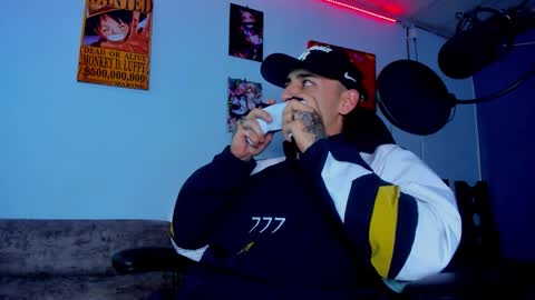 Snapshot of drako_lamar chatting on 01/08/26, 02:58 Drako online show from 01/08/26, 02:58