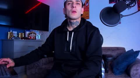 Snapshot of drako_lamar chatting on 01/10/26, 01:24 Drako online show from 01/10/26, 01:24