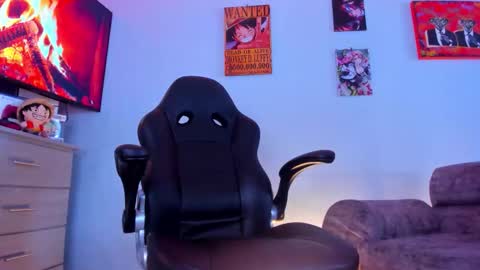 Snapshot of drako_lamar chatting on 01/12/26, 04:12 Drako online show from 01/12/26, 04:12