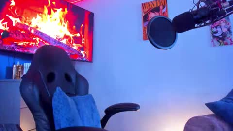 Snapshot of drako_lamar chatting on 01/15/26, 05:16 Drako online show from 01/15/26, 05:16