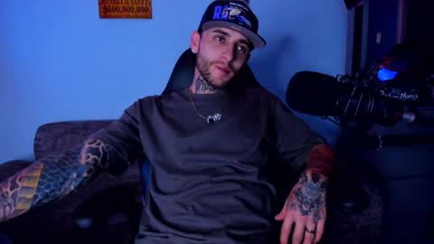 Snapshot of drako_lamar chatting on 02/27/26, 04:34 Drako online show from 02/27/26, 04:34